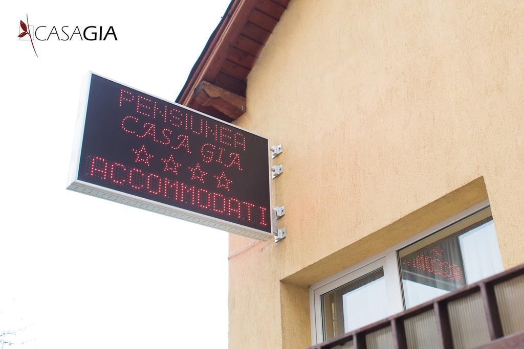 Pension Casa Gia Kluż-Napoka Zewnętrze zdjęcie